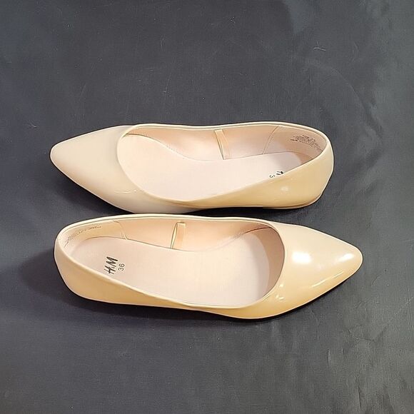 H&M POINTED TOE SLIP-ON WOMEN"S FLAT SHOE - Picture 13 of 14